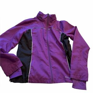 Diadora Packable Track Wind Resistant JacketFoldable Hood-Back Vents-Size Medium